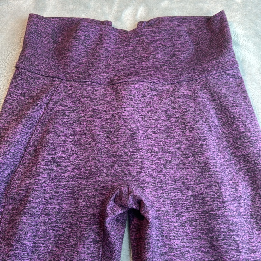 Bombshell Sportswear Voluptuous Leggings Purple Size Large - Picture 12 of 12